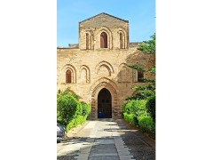 Basilica della Santissima Trinità del Cancelliere (Basilica della Magione)